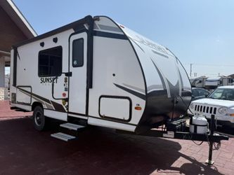 2022 Crossroads Sunset Trail SS186BH