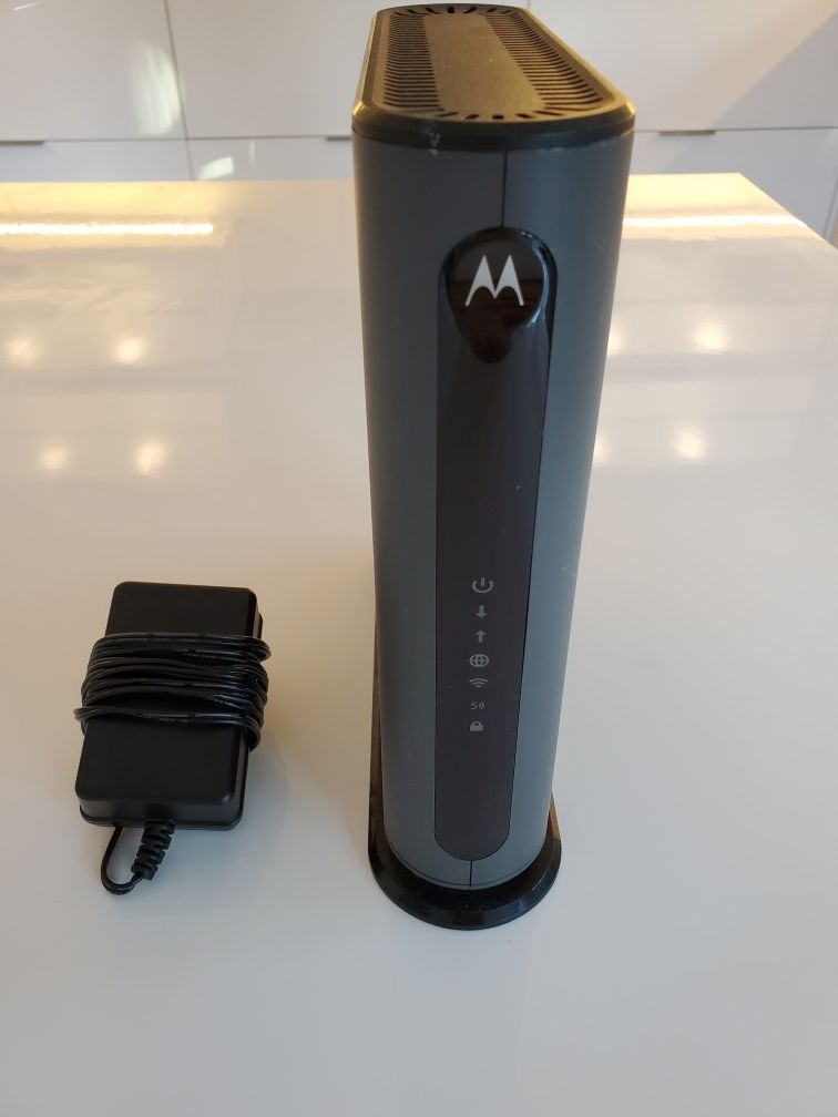 Motorola MG 7550 Cable Modem