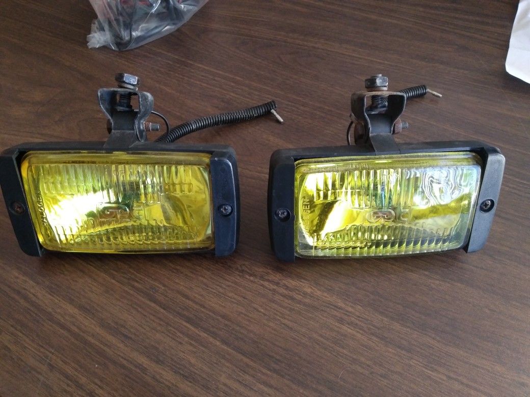 Yellow *Glass* HALOGEN fog Lights