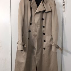Burberry Prorsum Women’s Trench Coat with Belt . Size 40 Made In Italy Brand New
