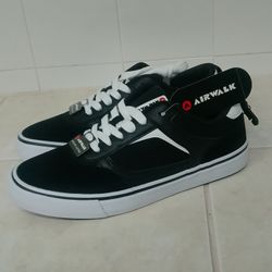 Airwalk Black and White Men's Sneakers
