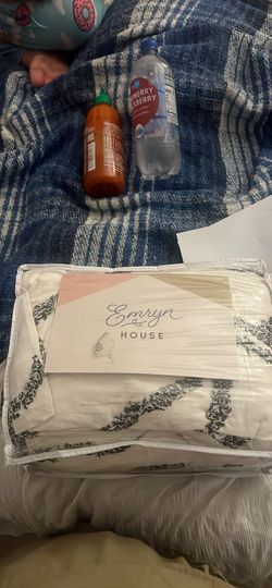 Queen set