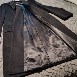 Classic Men's Full Length Overcoat -Name Brand Italian Made -100% Cashmere - Black Overcoat