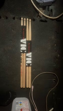 Vic Drummer Sticks