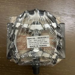Wellgo Brand Black Bear Trap Pedals Size 1/2 Inch 
