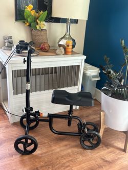 Knee injury Scooter
