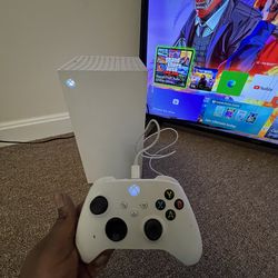 Xbox series X  1TB digital white selling for $429