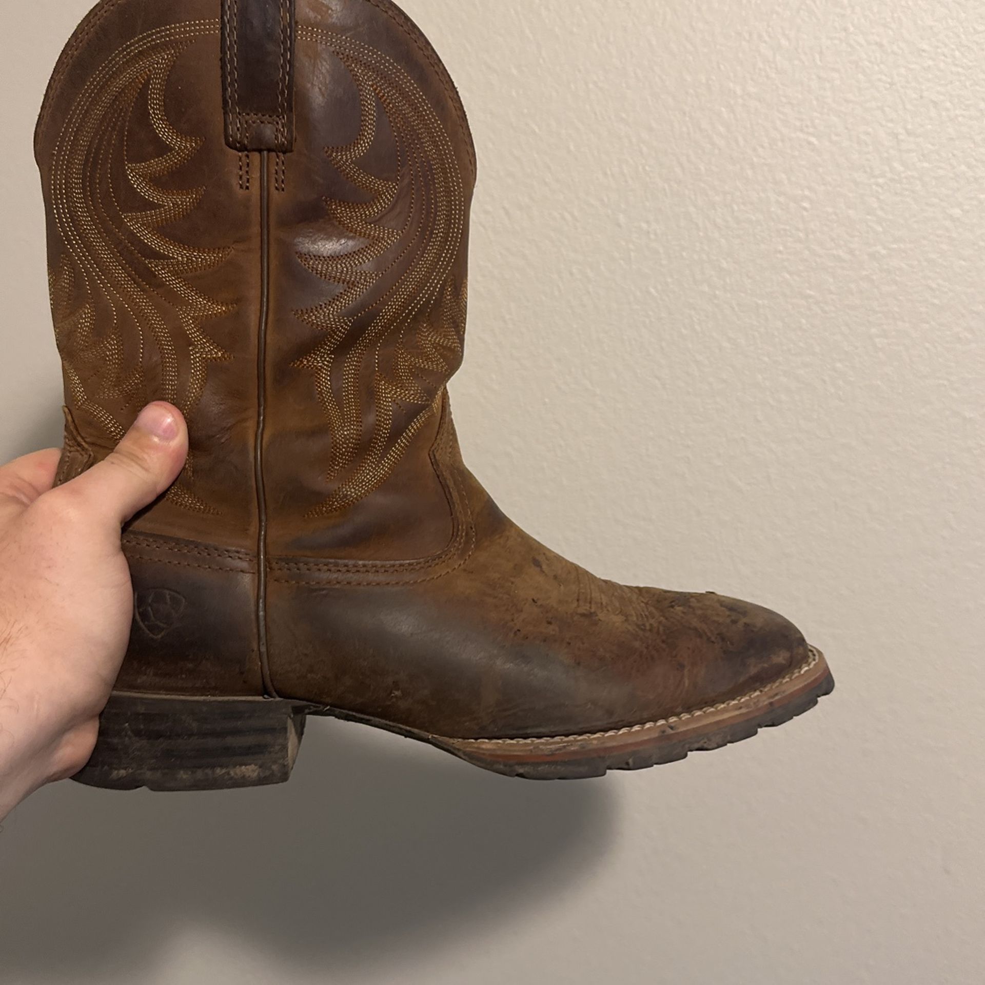 Ariat 10.5 EE Work Boots 