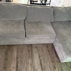 Macy’s Living Room Set for Sale! 