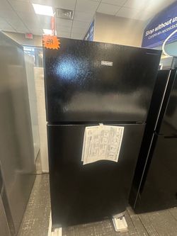 Hotpoint Apartment Size Refrigerator