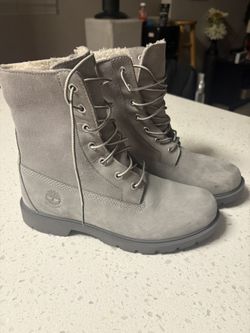 NEW Timberland Boots Womens Waterproof Sz 8 US 