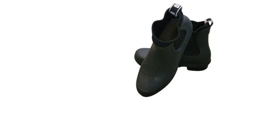 UGG Chevonne Waterproof Chelsea Rain Boots Black -  Women's Size 8 - Excellent Condition