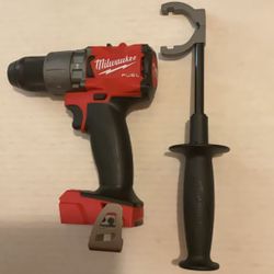 Brand New Milwaukee M18 Fuel Brushless 1/2” Hammer Drill Driver .         120 Firm on Price.         120 Firme en Precio.