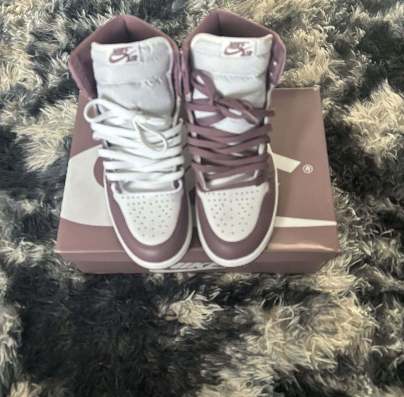 Jordan 1 Mauve Size 11