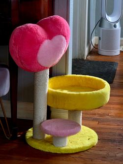 Cat Scratcher Heart #Pink and #Yellow
