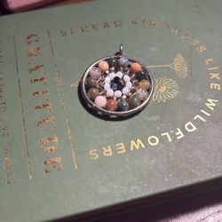 Mixed Stone Pendant 