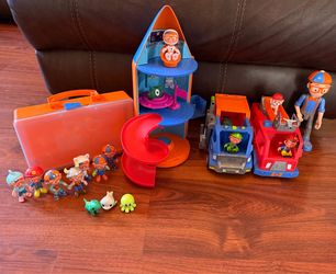 Blippi Toy Figure & Playset