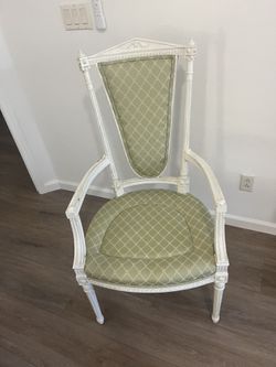 19th Century Louis XVI-style Distressed White Frame Arm Chair