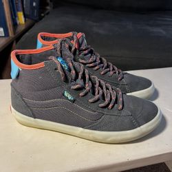 Vans The Lizzie Shoe Women Size 8