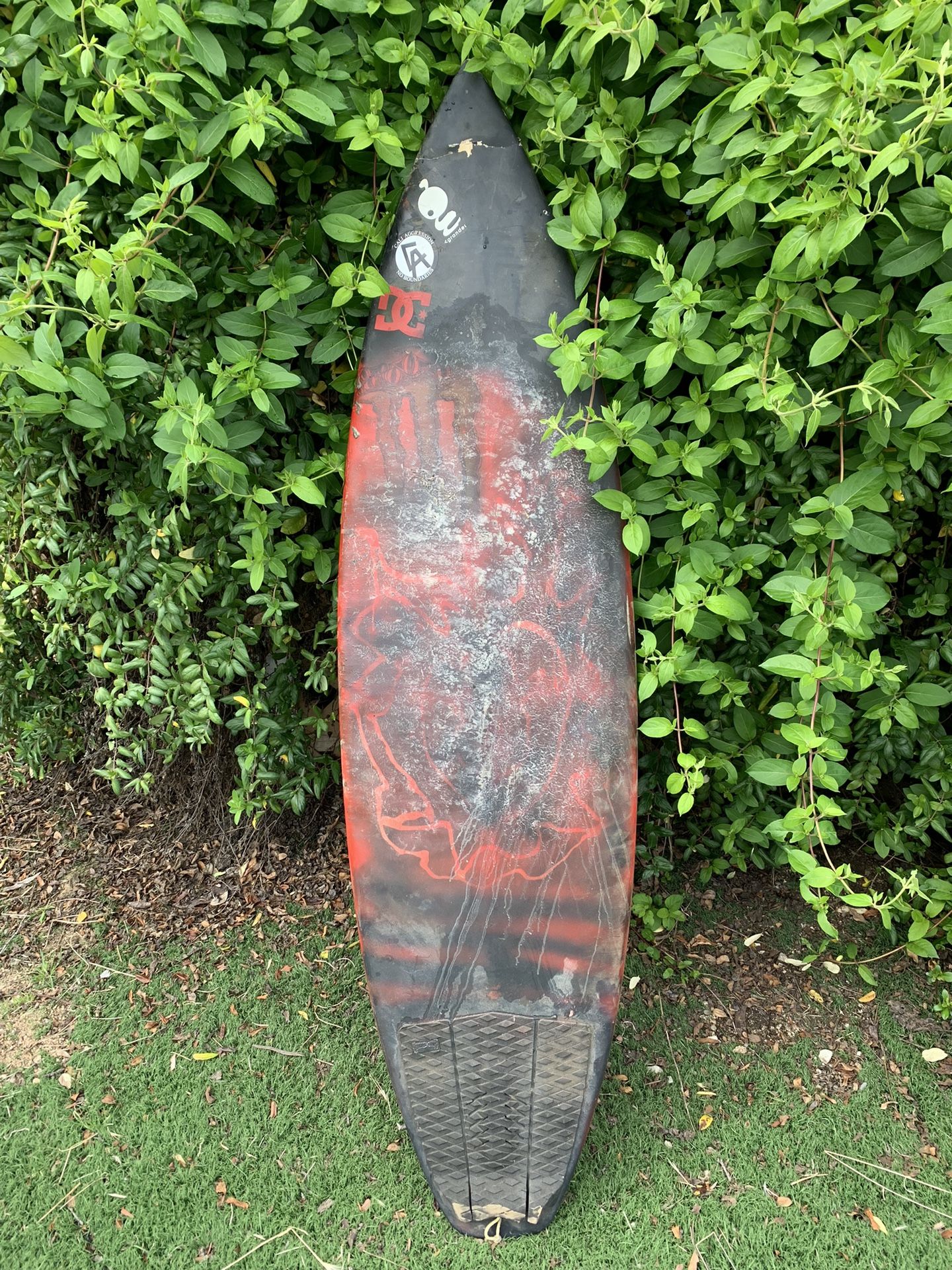 5”10 Custom Surfboard 