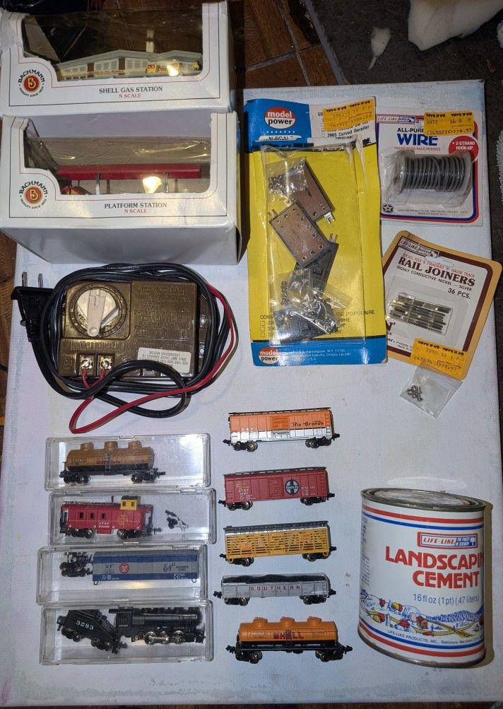 N-Scale Electric Train Set 