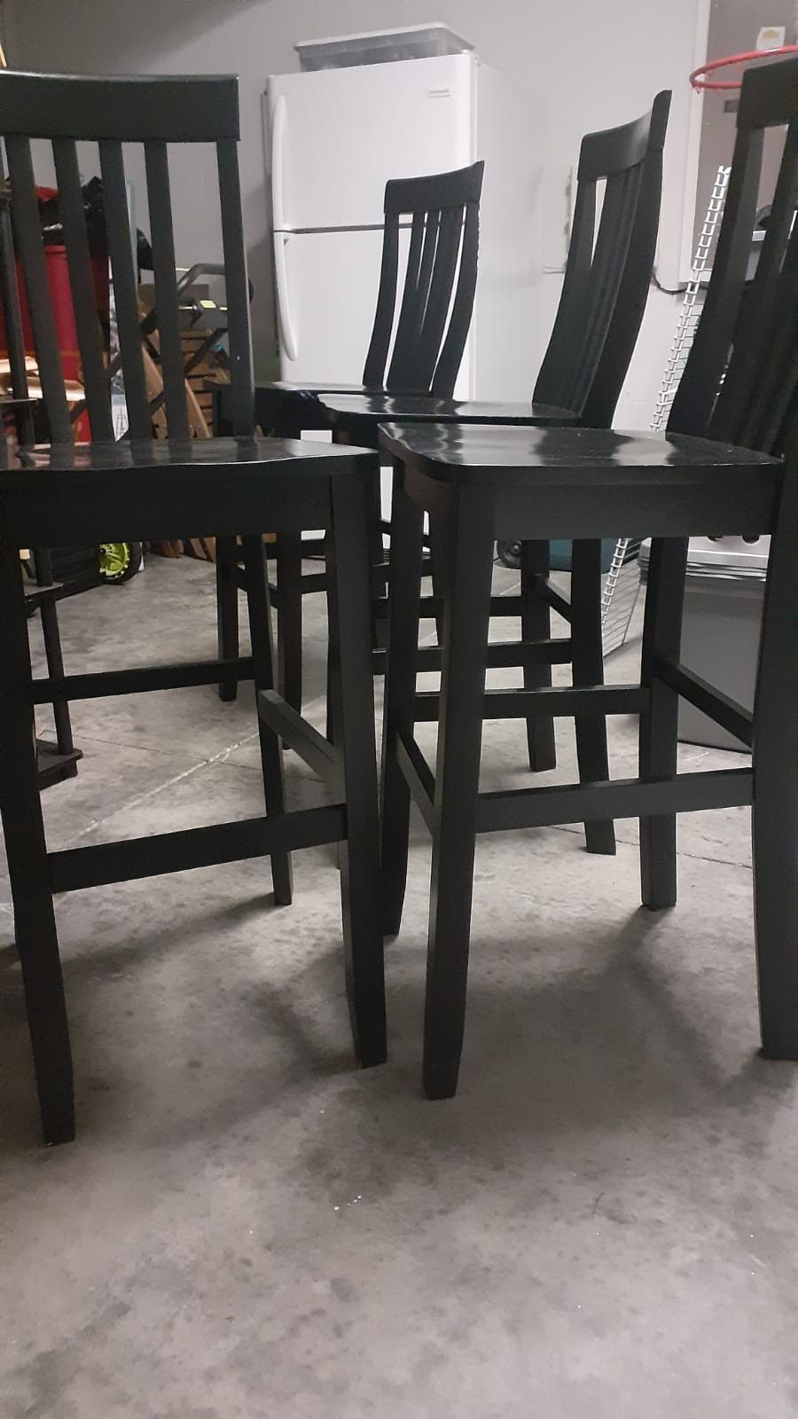4 Black Stools
