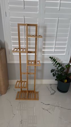 Plant stand