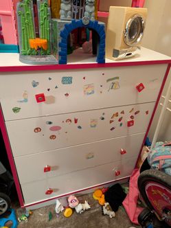 Dresser