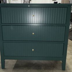 RoyalCraft Fluted Dresser 3 Drawer Bedroom Storage Cabinet and Nightstand, Green