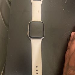Apple Watch Series 4 