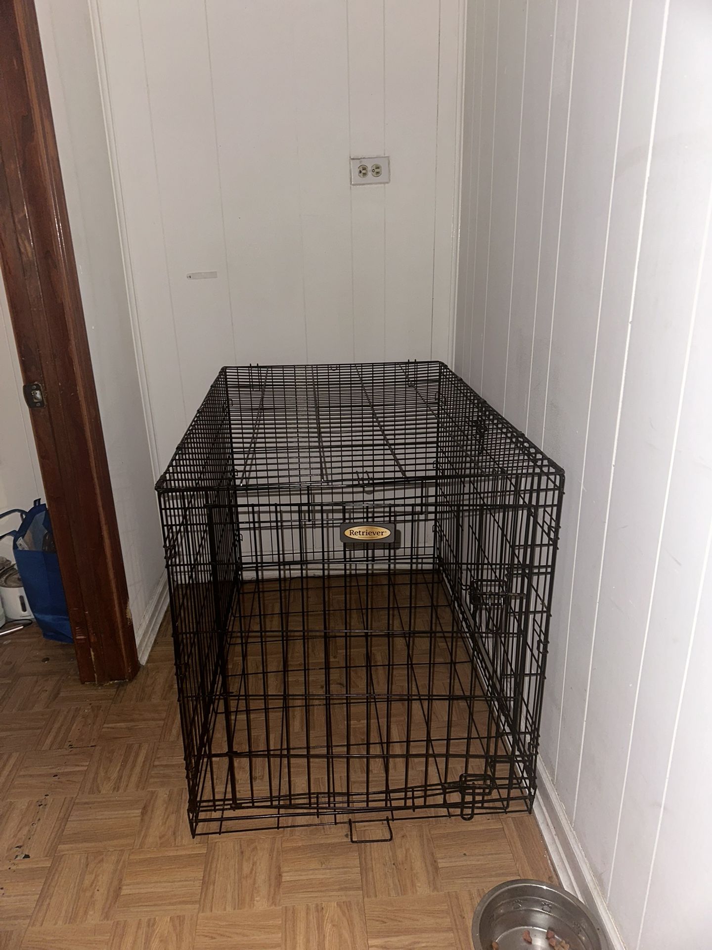 Retriever 2-door metal wire crate 