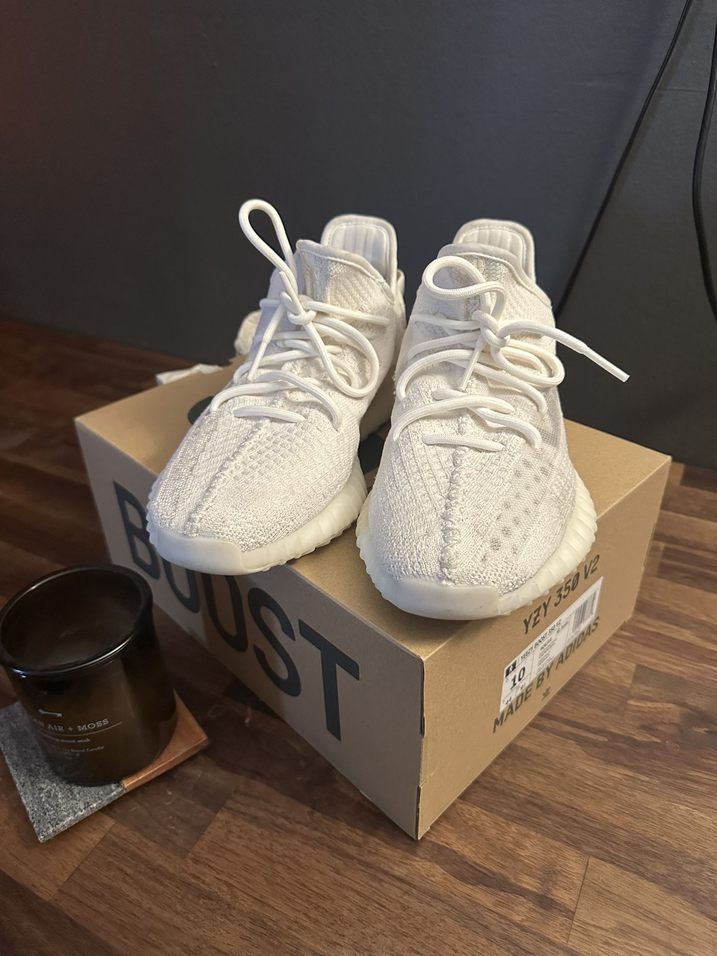 Authentic Yeezy Boost “bone” 350 V2 Size 10