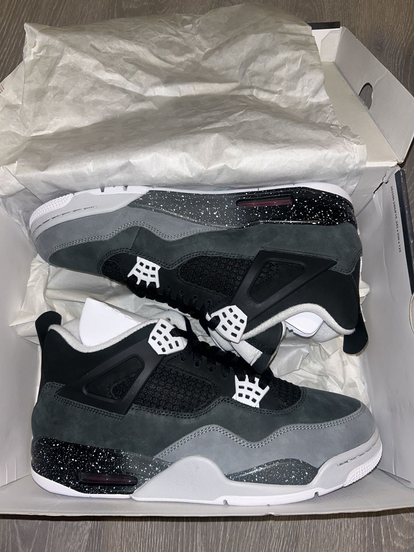 Jordan 4 Fear Size 10 BRAND NEW