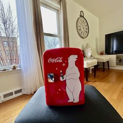 Mini Fridge Cocacola Polar Bear 10inch X7inch