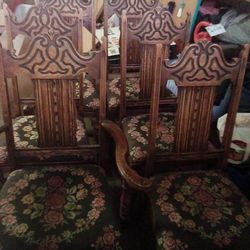 6 Antique Dinning Room Chairs