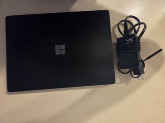 Microsoft surface laptop 6th for business 13.5 " 2k Touchscreen Intel core Ultra 7 165H 32 GB DDR5 512 GB SSD