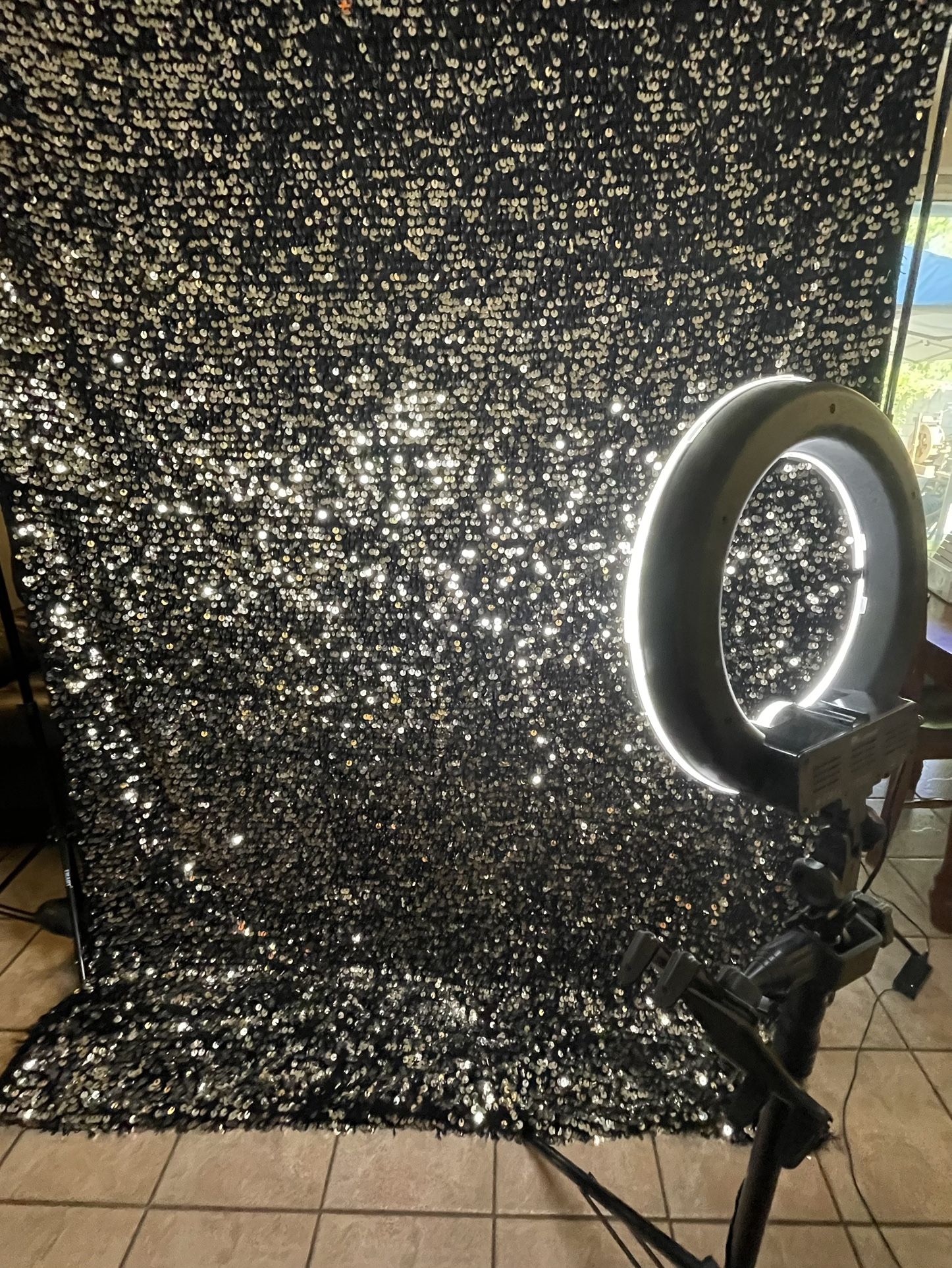 Shimmer Backdrop