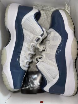 Low top 11s