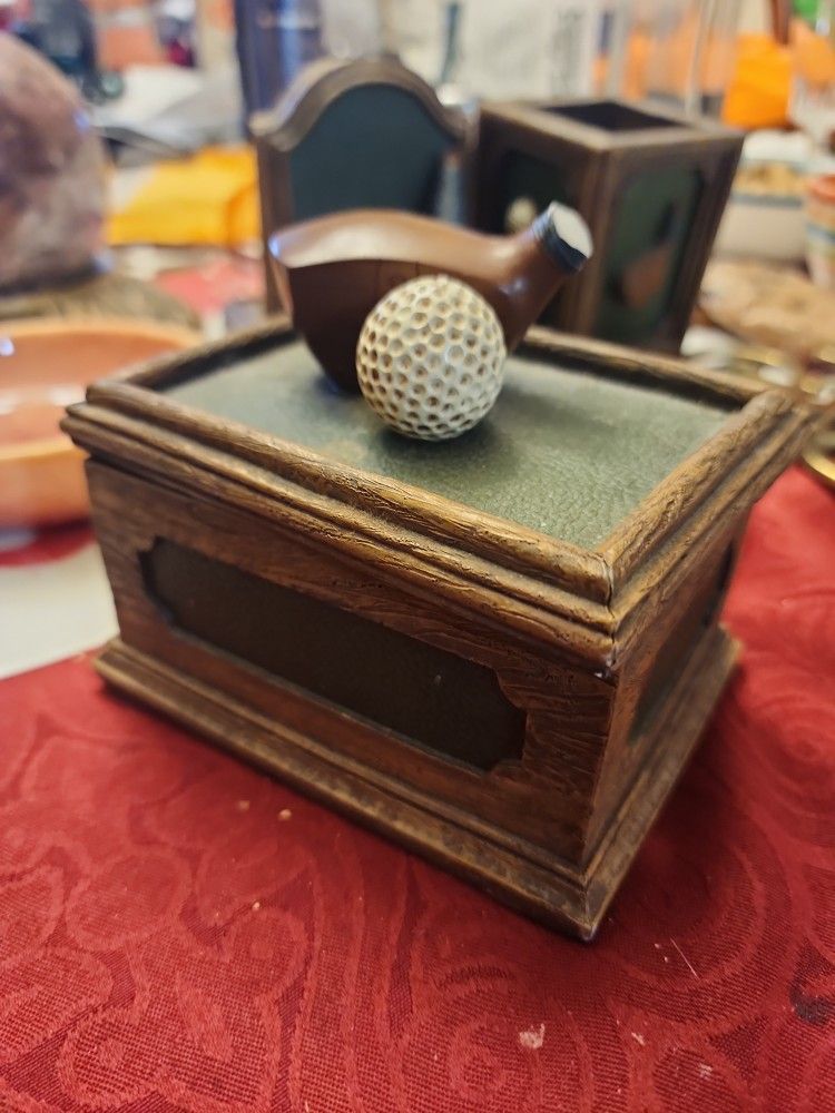 Vintage Golfer Trinket Box Golfer Treasurer Box Golf Club And Ball On A Removable Lid