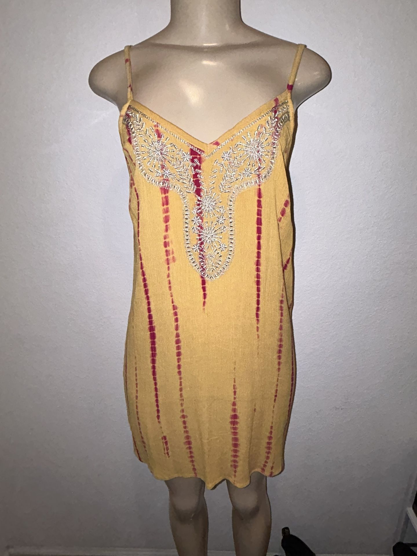 women’s small boho tie dyed yellow and red casual midi dress