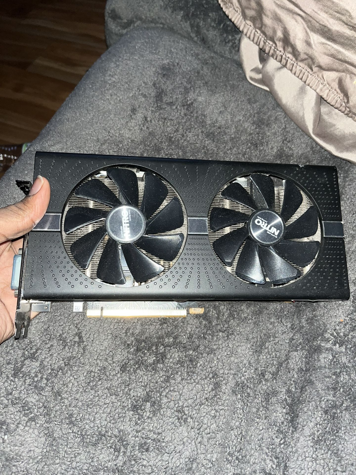 RX 570 SAPPHIRE+ NITRO