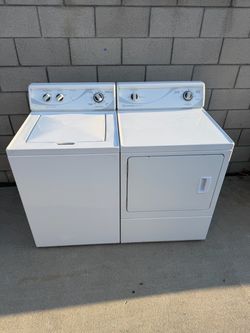 Speed Queen washer and gas dryer set