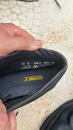 Work shoes
