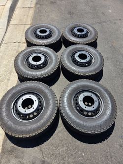 Tires And Rims  Mercedes  dually