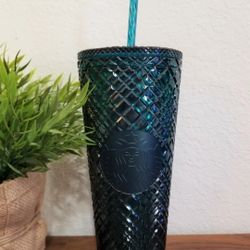 Starbucks EMERALD GREEN Holiday ‘21 Collection Venti Tumbler.