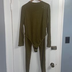 Cute 2 Piece Olive Green Pants Set