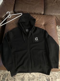 Ax zip up