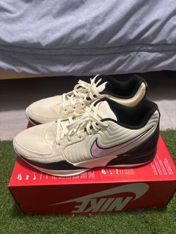 Nike basketball shoes 11