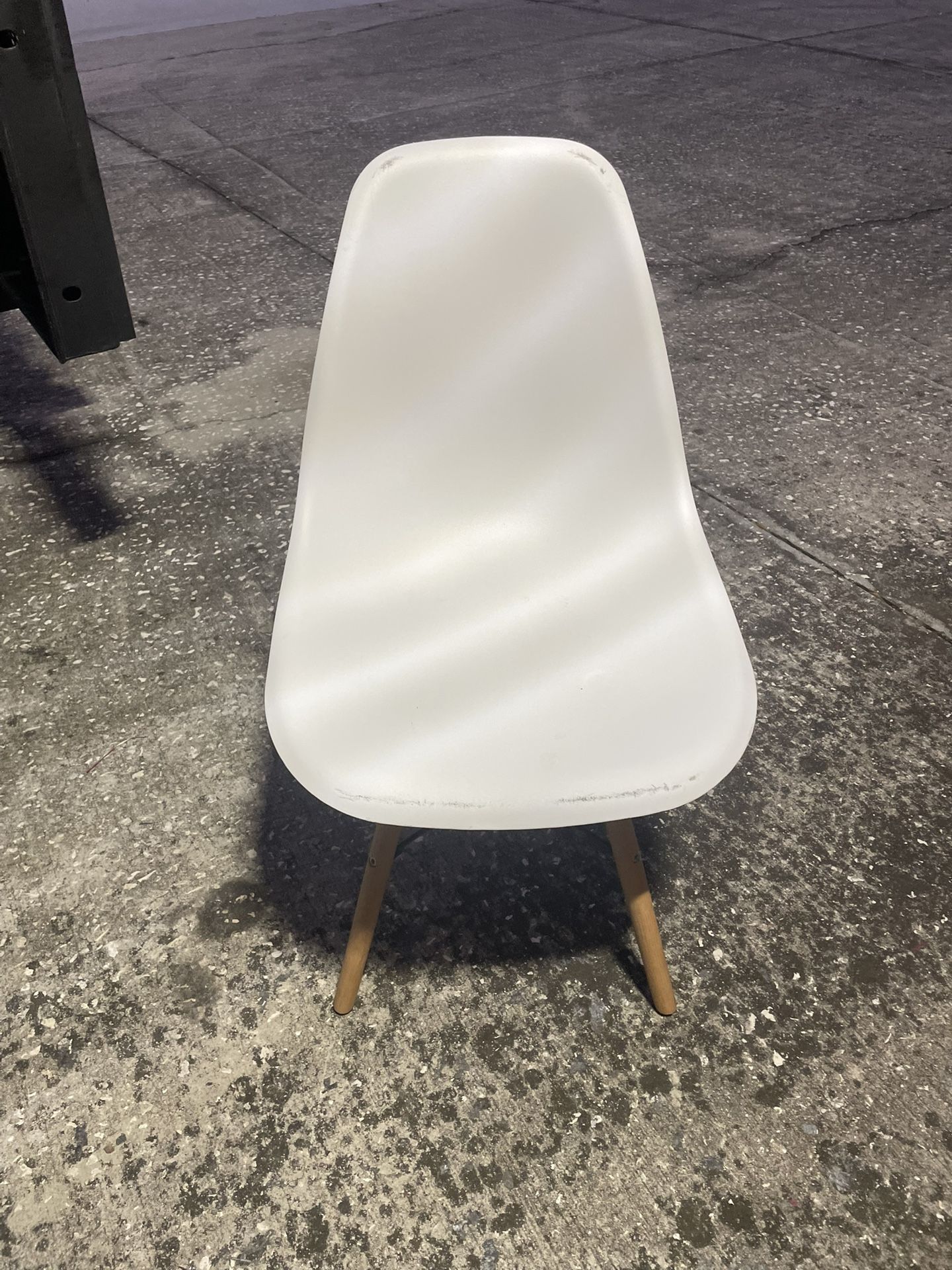 ***IKEA WHITE PLASTIC CHAIR ***