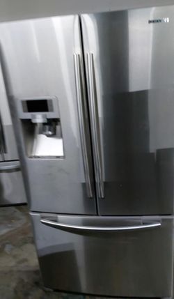 Stainless Samsung French Door Refrigerator IceMaker